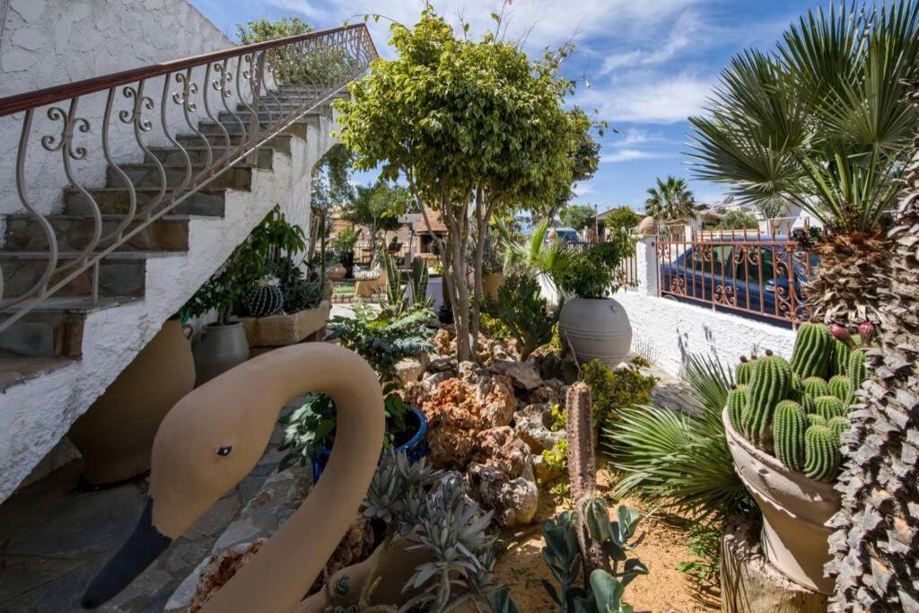 Вилла Renas Secret Garden House Ханья Экстерьер фото