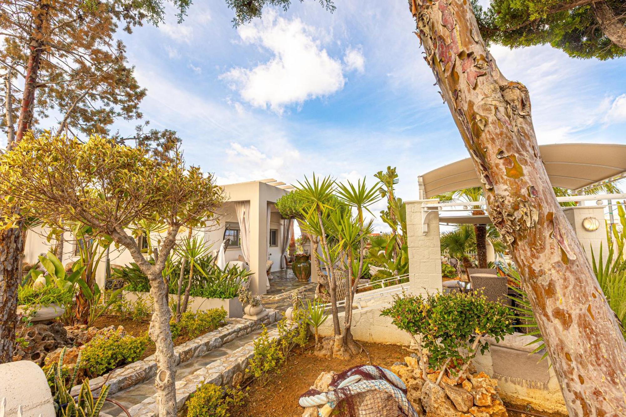 Вилла Renas Secret Garden House Ханья Экстерьер фото